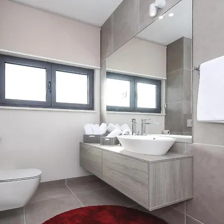 Holiday home 7 Bedroom Beautiful Home In Saldun *