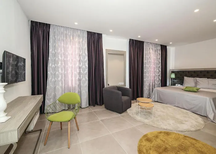 Beautiful In Saldun With Sauna *