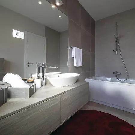 7 Bedroom Beautiful Home In Saldun *
